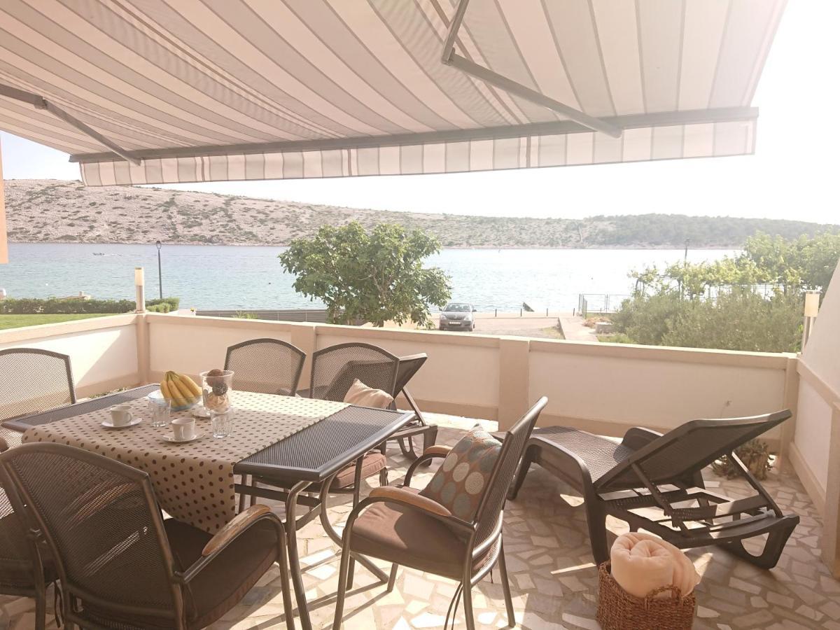 Villa Petra Barbat na Rabu Екстериор снимка