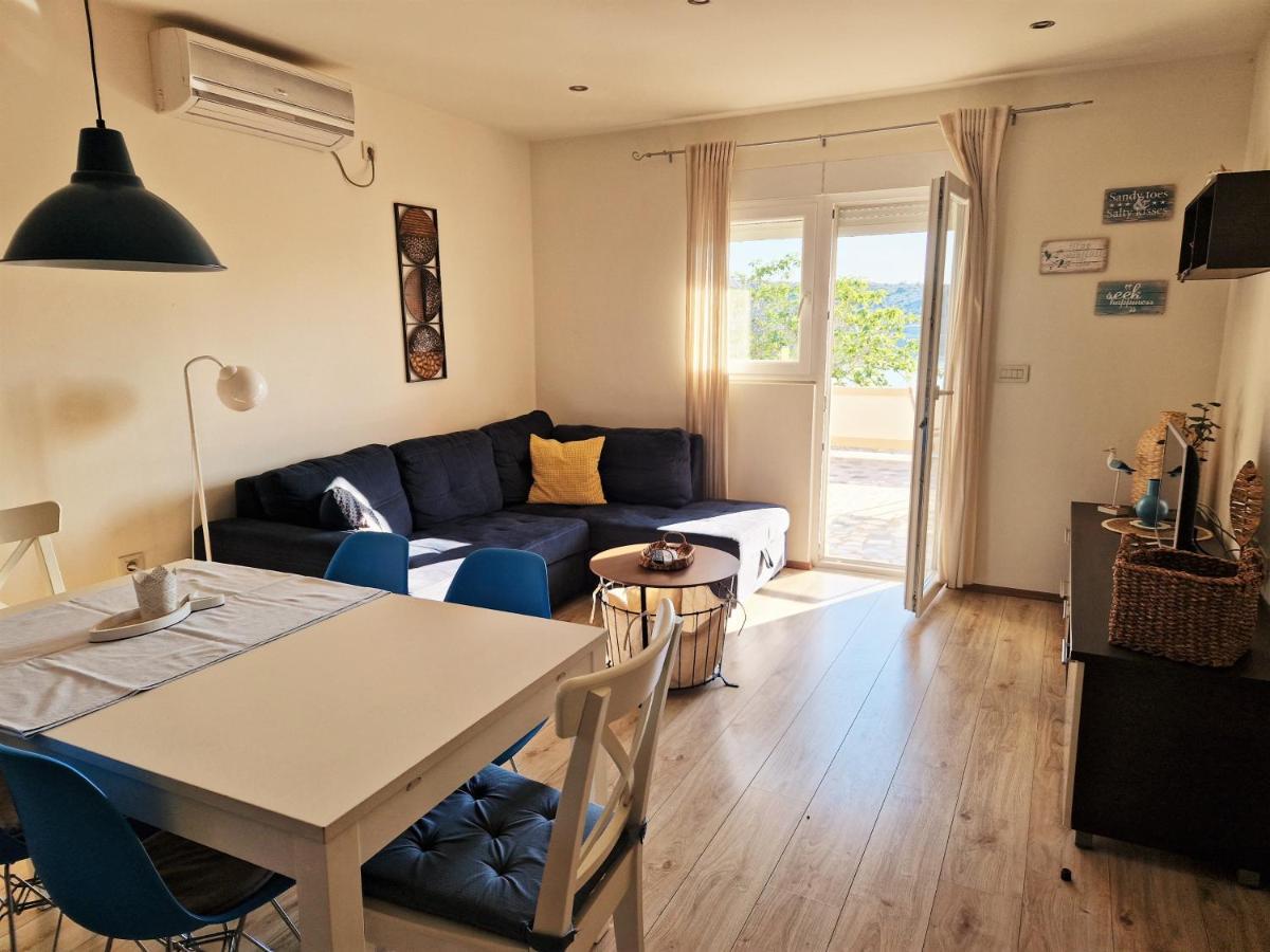Villa Petra Barbat na Rabu Екстериор снимка