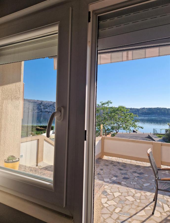 Villa Petra Barbat na Rabu Екстериор снимка
