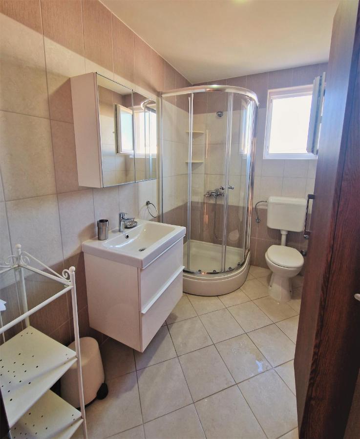 Villa Petra Barbat na Rabu Екстериор снимка